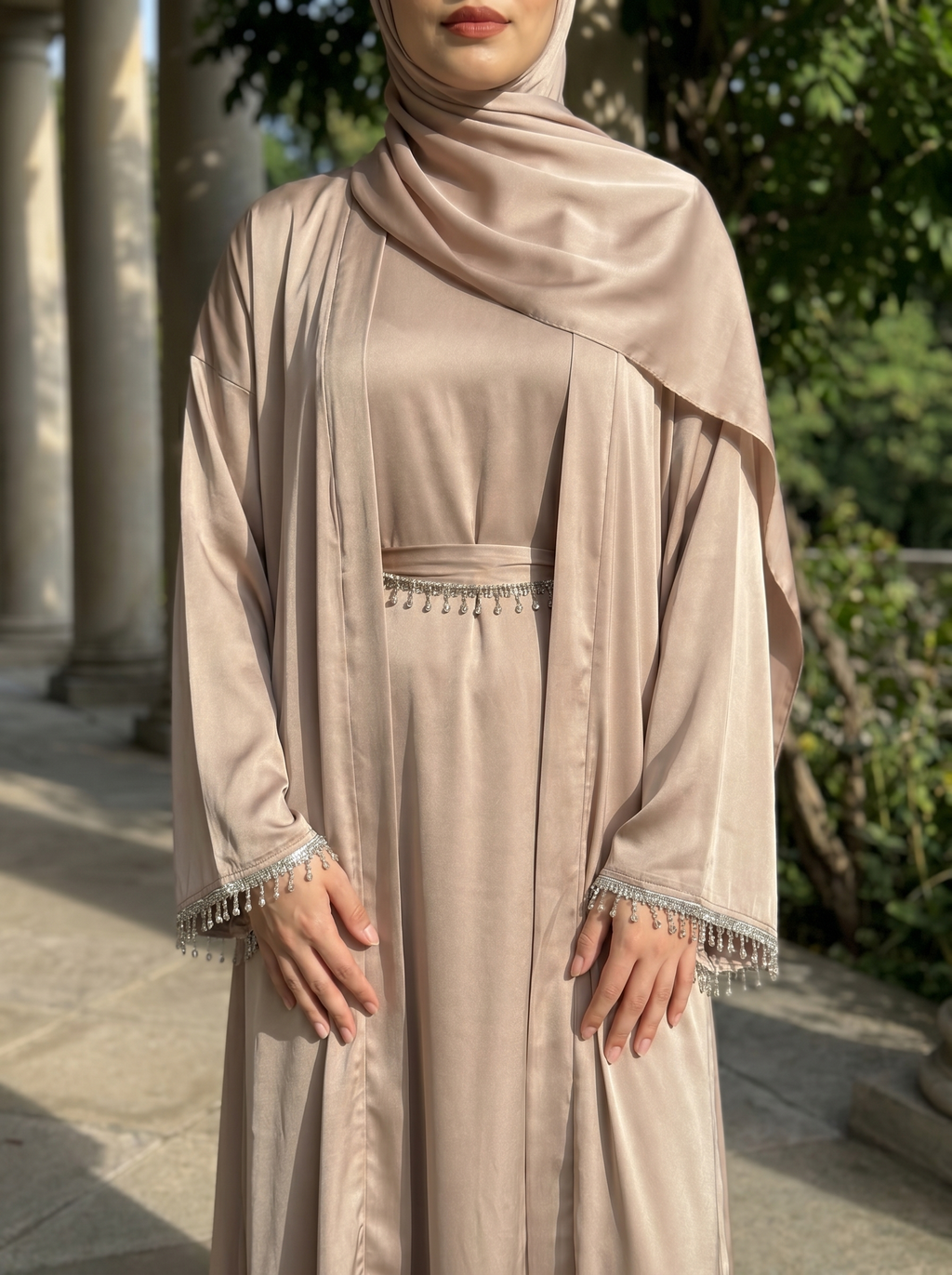 Nūr Amal – Satin Abaya & Matching Hijab
